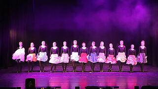 TVG Tanzshow Fotogalerie. TV Grundhof. Wahre Liebe. TVG Tanzshow Fotogalerie. TV Grundhof. Wahre Liebe.