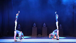 TVG Tanzshow Fotogalerie. TV Grundhof. Wahre Liebe. TVG Tanzshow Fotogalerie. TV Grundhof. Wahre Liebe.