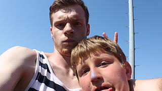 Hashtag Tag 9 Tag 9. TV Grundhof. Wahre Liebe. Hashtag Tag 9 Tag 9. TV Grundhof. Wahre Liebe.