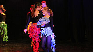 TVG Tanzshow Fotogalerie. TV Grundhof. Wahre Liebe. TVG Tanzshow Fotogalerie. TV Grundhof. Wahre Liebe.