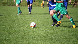 Verbandsliga Heimpleite. TV Grundhof. Wahre Liebe.