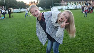 Hallo und Tschüss Tag 8. TV Grundhof. Wahre Liebe. Hallo und Tschüss Tag 8. TV Grundhof. Wahre Liebe.