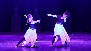 TVG Tanzshow Fotogalerie. TV Grundhof. Wahre Liebe. TVG Tanzshow Fotogalerie. TV Grundhof. Wahre Liebe.
