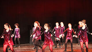 TVG Tanzshow Fotogalerie. TV Grundhof. Wahre Liebe. TVG Tanzshow Fotogalerie. TV Grundhof. Wahre Liebe.