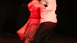 TVG Tanzshow Fotogalerie. TV Grundhof. Wahre Liebe. TVG Tanzshow Fotogalerie. TV Grundhof. Wahre Liebe.