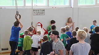 Warten auf den Weihnachtsmann 2014. TV Grundhof. Wahre Liebe. Warten auf den Weihnachtsmann 2014. TV Grundhof. Wahre Liebe.