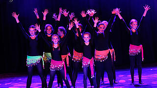 TVG Tanzshow One nation, one rythm. TV Grundhof. Wahre Liebe. TVG Tanzshow One nation, one rythm. TV Grundhof. Wahre Liebe.