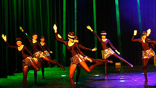 TVG Tanzshow One nation, one rythm. TV Grundhof. Wahre Liebe. TVG Tanzshow One nation, one rythm. TV Grundhof. Wahre Liebe.