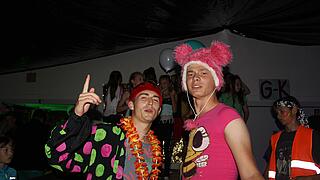 Wo ist Struppi? Tag 2. TV Grundhof. Wahre Liebe. Wo ist Struppi? Tag 2. TV Grundhof. Wahre Liebe.