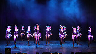 TVG Tanzshow Fotogalerie. TV Grundhof. Wahre Liebe. TVG Tanzshow Fotogalerie. TV Grundhof. Wahre Liebe.