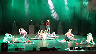 TVG Tanzshow Fotogalerie. TV Grundhof. Wahre Liebe. TVG Tanzshow Fotogalerie. TV Grundhof. Wahre Liebe.
