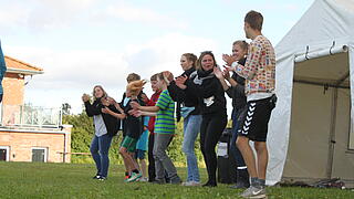Die Welt zu Gast im GrunZ Tag 6. TV Grundhof. Wahre Liebe. Die Welt zu Gast im GrunZ Tag 6. TV Grundhof. Wahre Liebe.