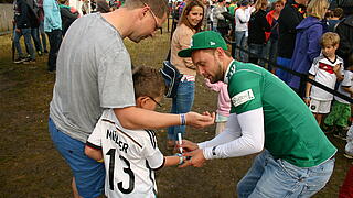 Weltmeisterlicher TVG: Gastgeber für den WM-Pokal. TV Grundhof. Wahre Liebe.