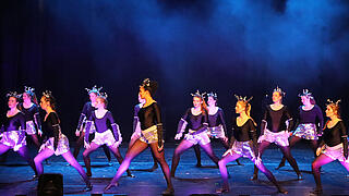 TVG Tanzshow Fotogalerie. TV Grundhof. Wahre Liebe. TVG Tanzshow Fotogalerie. TV Grundhof. Wahre Liebe.