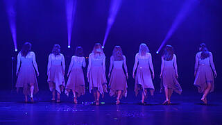 TVG Tanzshow Fotogalerie. TV Grundhof. Wahre Liebe. TVG Tanzshow Fotogalerie. TV Grundhof. Wahre Liebe.