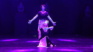 TVG Tanzshow Fotogalerie. TV Grundhof. Wahre Liebe. TVG Tanzshow Fotogalerie. TV Grundhof. Wahre Liebe.