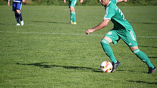 Verbandsliga Heimpleite. TV Grundhof. Wahre Liebe.