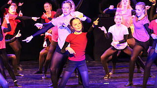 TVG Tanzshow Fotogalerie. TV Grundhof. Wahre Liebe. TVG Tanzshow Fotogalerie. TV Grundhof. Wahre Liebe.